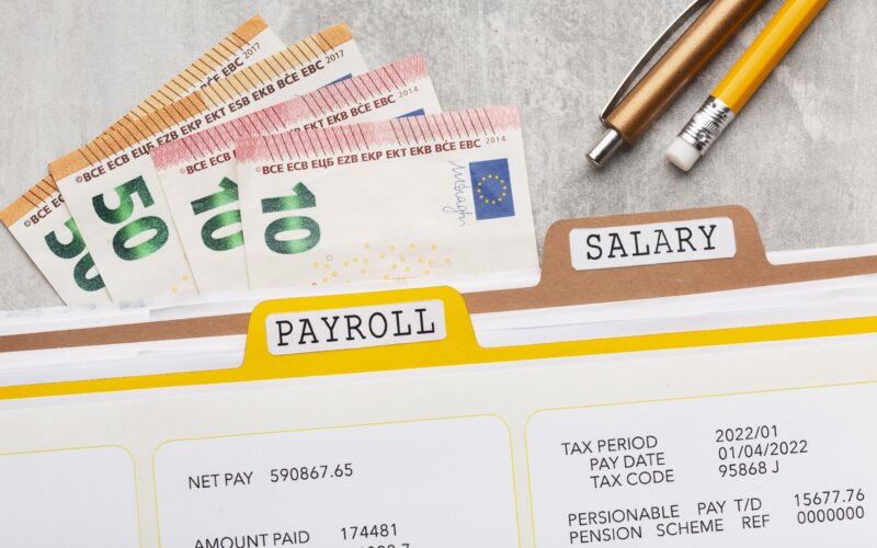 Hoeveel verdien je zonder diploma? Salarisvergelijking 2026